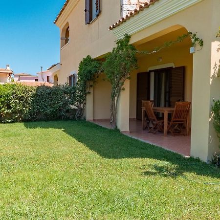 Casa Vacanza La Suaredda San Teodoro  Exteriör bild