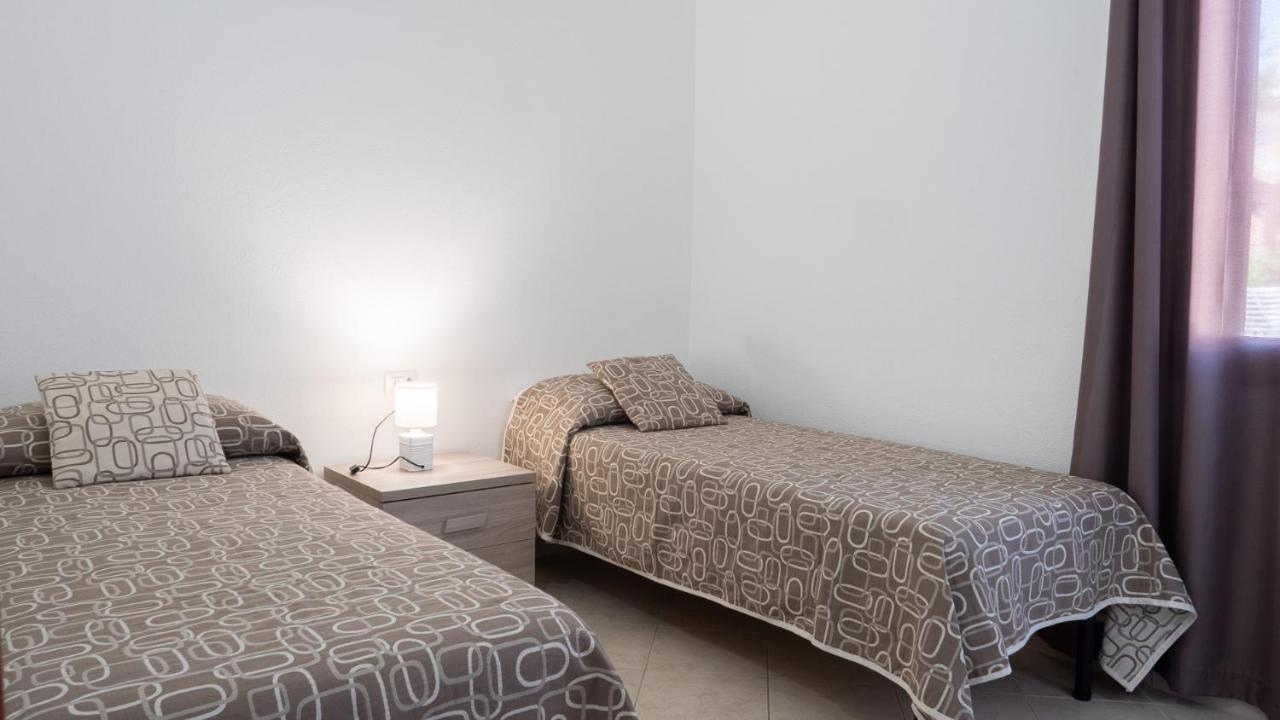 Casa Vacanza La Suaredda San Teodoro  Exteriör bild