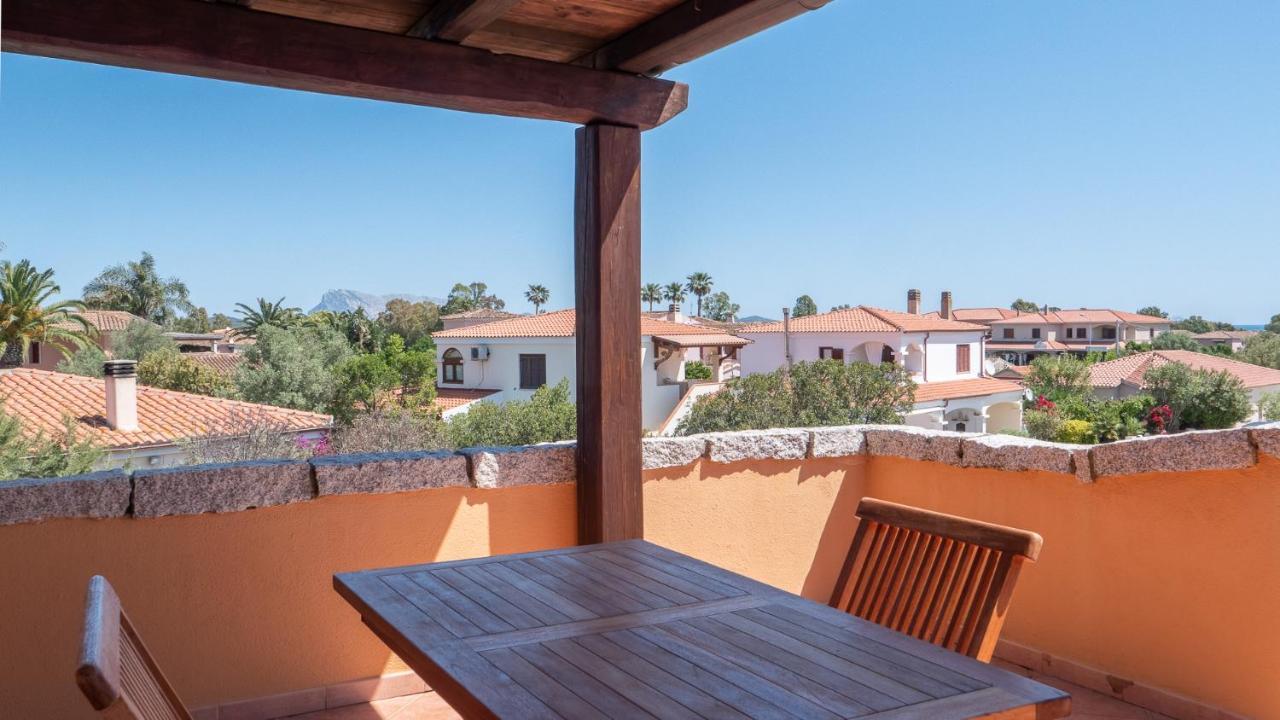 Casa Vacanza La Suaredda San Teodoro  Exteriör bild