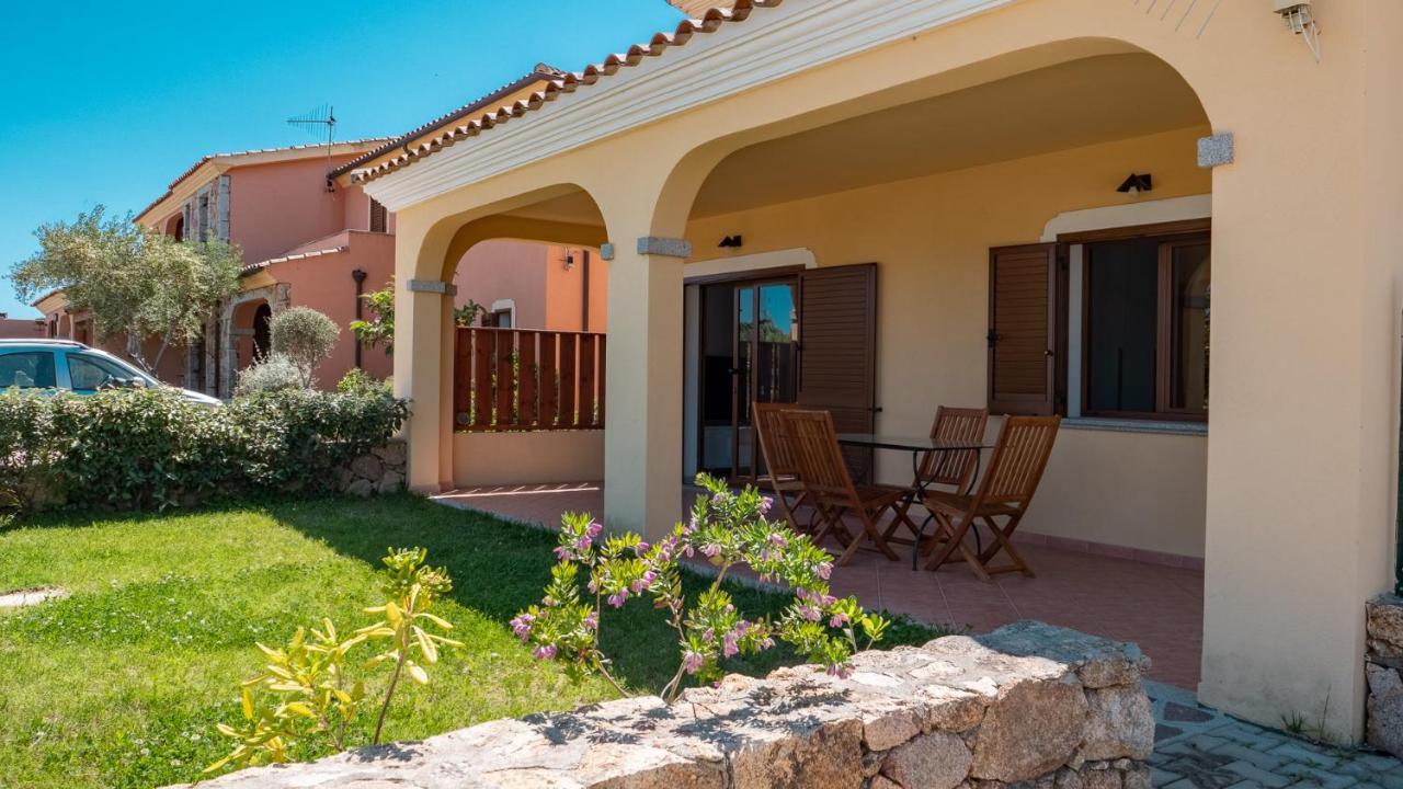 Casa Vacanza La Suaredda San Teodoro  Exteriör bild