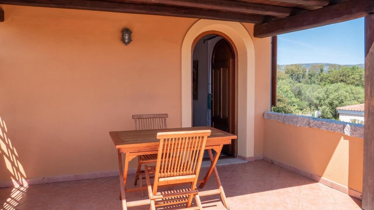 Casa Vacanza La Suaredda San Teodoro  Exteriör bild